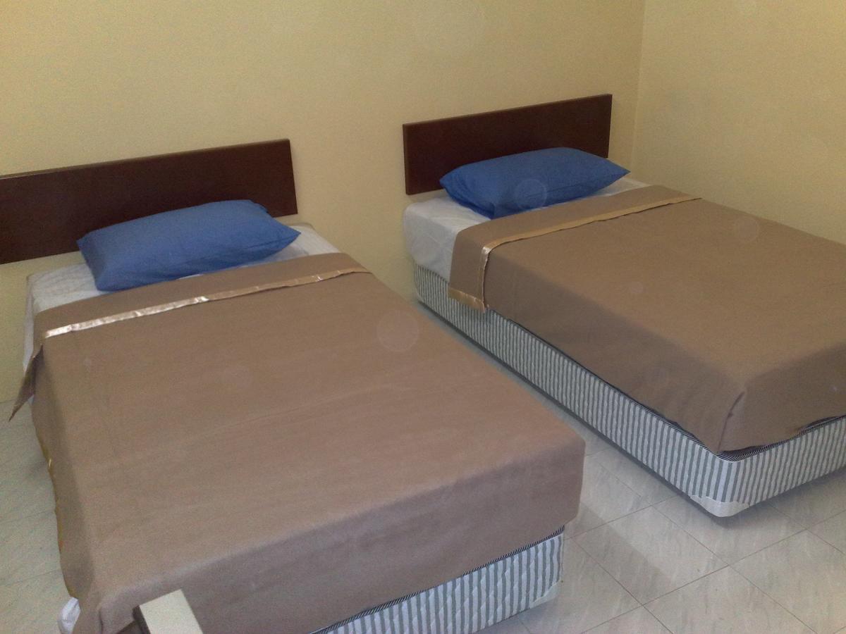 Jr Hotel Sitiawan Eksteriør billede