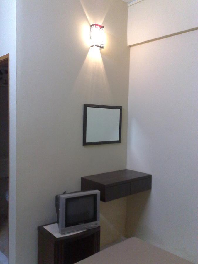 Jr Hotel Sitiawan Eksteriør billede
